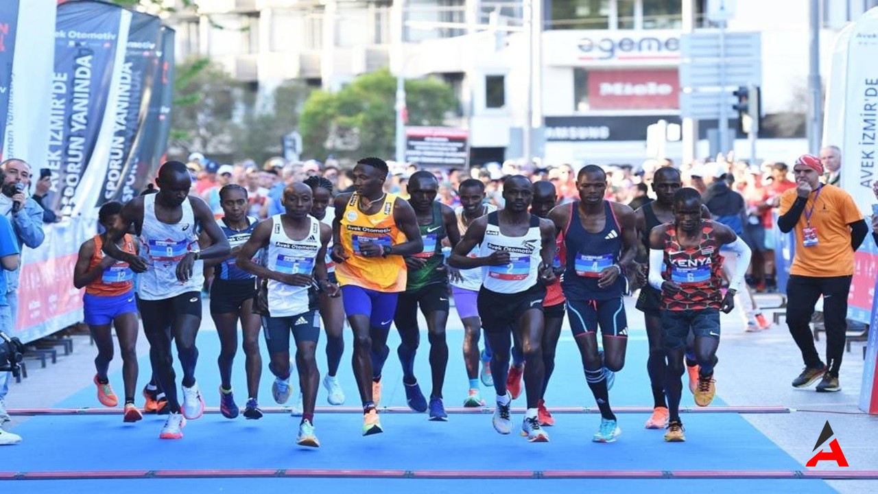İzmir Maratonu'nda Uluslararası Zafer Kenyalı Ve Etiyopyalı Atletler Zirvede!