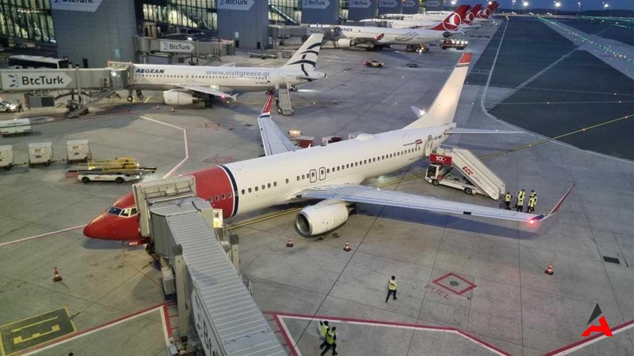 Norwegian Air, İstanbul'a Uçtu