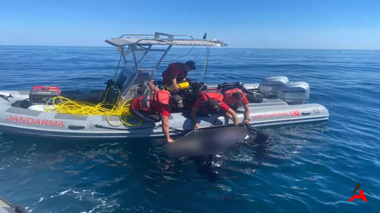 Kastamonu Cide'de Tekne Faciası İki Kişi Öldü, Bir Kişi Kayıpp