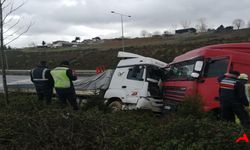 Kuzey Marmara Otoyolu'nda Tır Çarpışması 1 Yaralı, Trafikte Büyük Panik