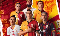 Galatasaray Yeni Sezon Formalarını Tanıttı