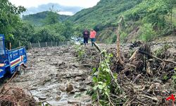 Ordu Çaybaşı'nda Sel Felaketi: Yaşamını Yitiren Kadın ve Mahsur Kalan Yollar