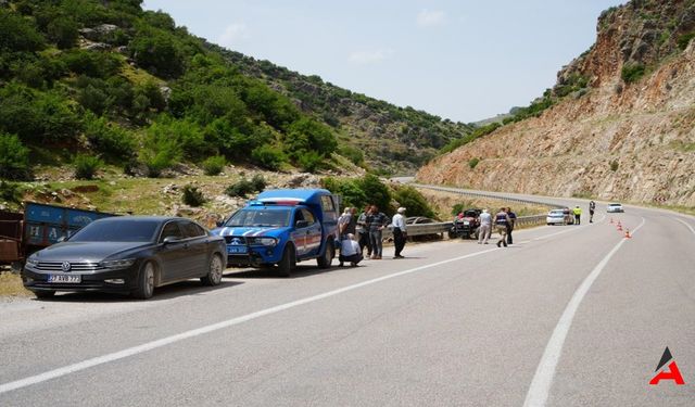 Kilis'te Korkunç Gün: İki Ayrı Traktör Kazasında 6 Yaralı, 2'si Ağır