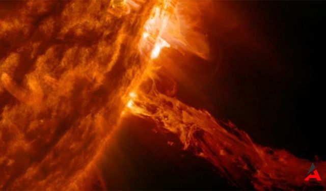 Güneşin Öfkesi Dünyayı Vurabilir: Ulaştırma ve Altyapı Bakanlığından Uyarı!