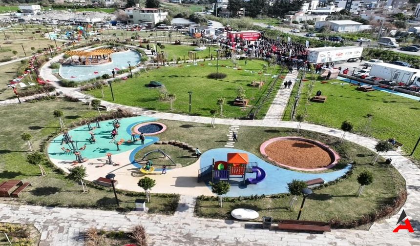 Hatay'da Yeşil Yeniden Doğuyor Deprem Yaralarını Sarmak için İki Yeni Park Açıldı!