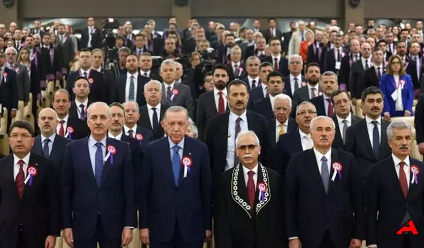 Erdoğan, Anayasa Mahkemesi'nin 62. Yıl Dönümü Töreninde!
