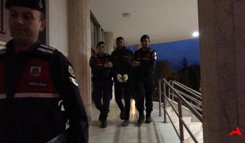 Sakarya Akyazı'da Para Tartışması Yangına Dönüştü: İki Yaralı, Bir Tutuklama